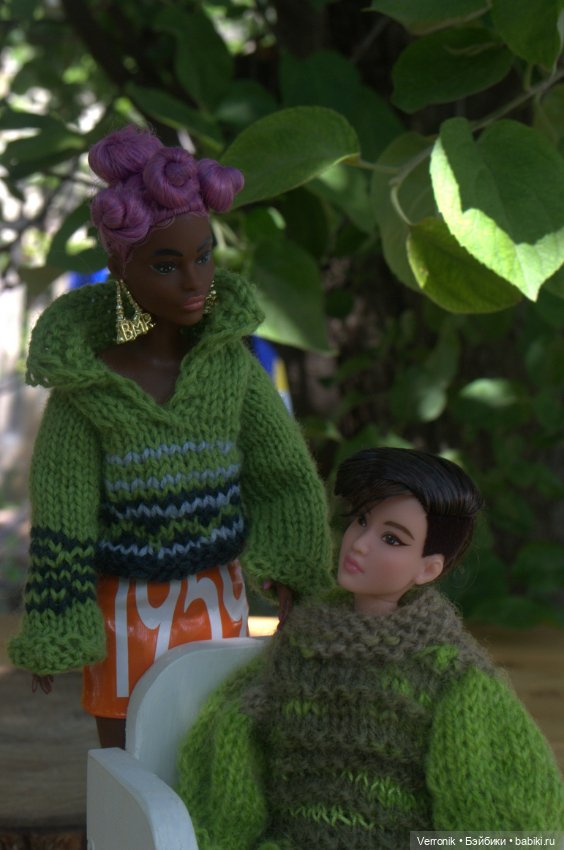 Свитер для Барби. 2 варианта (фото 2)