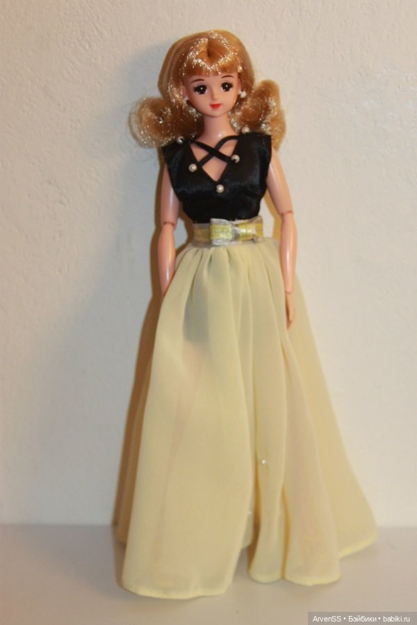 Винтажная Дженни Supermodel Club на шарнирном теле SAJ компании Такара