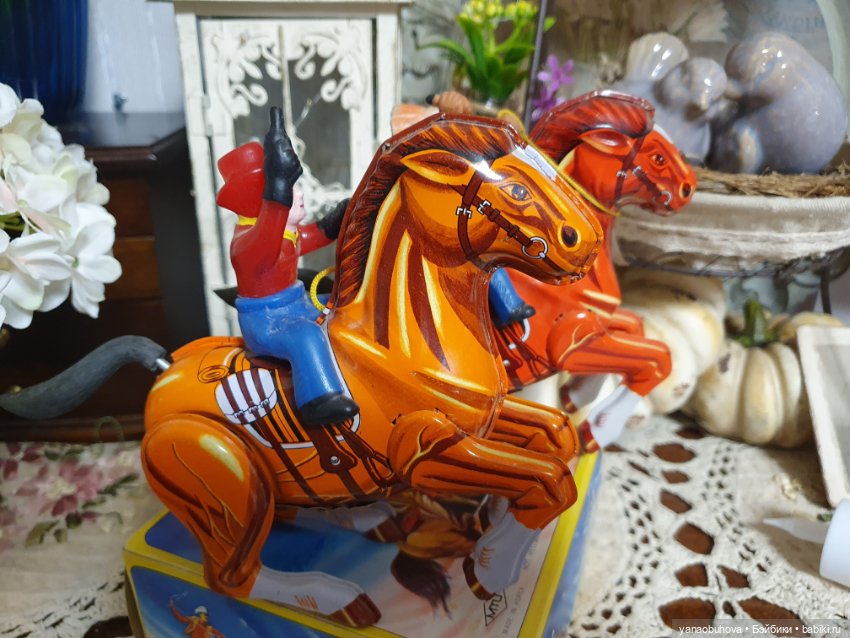 Винтажная заводная игрушка ковбой с родной коробкой. Корея (фото 7)