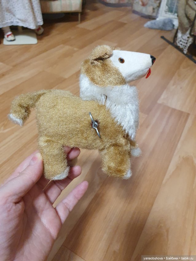 Старинная заводная игрушка собака Колли