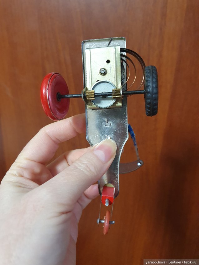 Винтажный заводной клоун на самокате. Репро (фото 5)