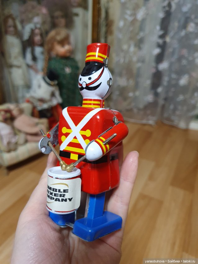 Заводная игрушка солдатик. Винтаж (фото 2)