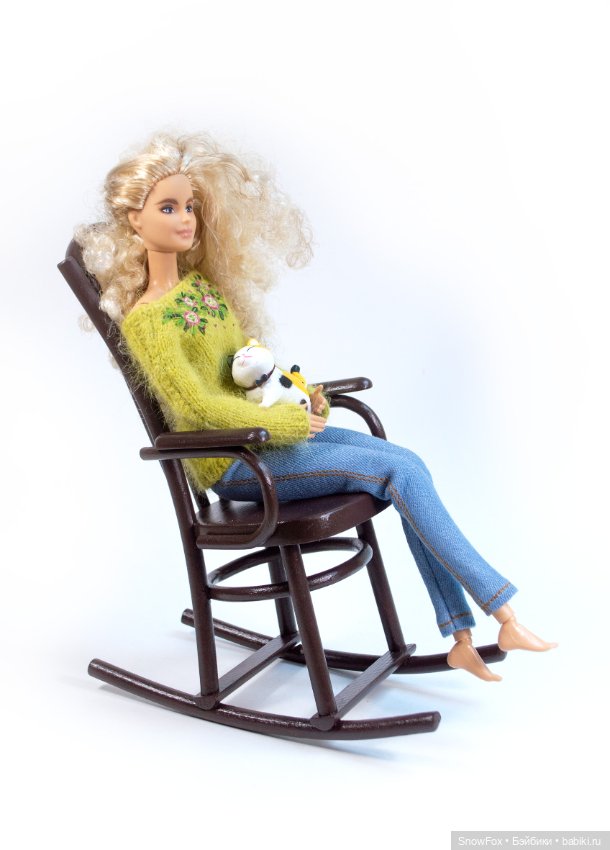 Венское кресло-качалка "Ирис" 1:6 для кукол 27-32 см (Barbie, Momoko, bjd) (фото 5)