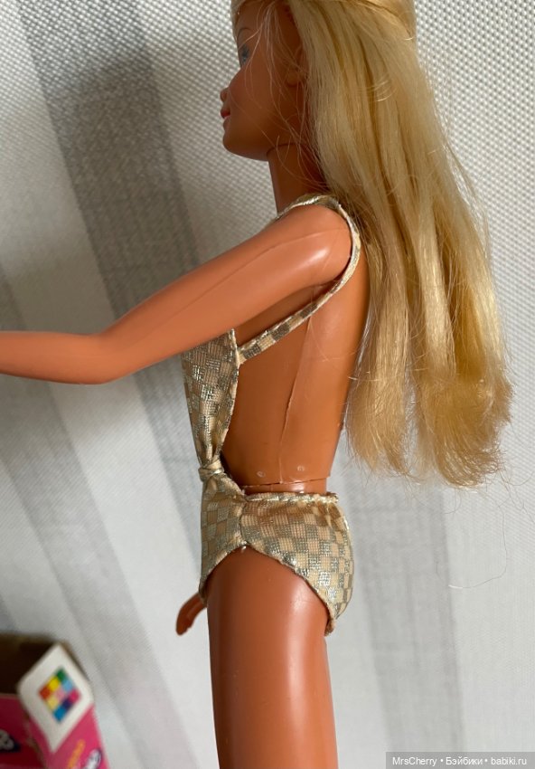 Sun Gold Malibu Barbie / бедняжка (фото 9)