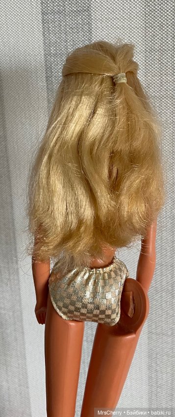 Sun Gold Malibu Barbie / бедняжка (фото 10)