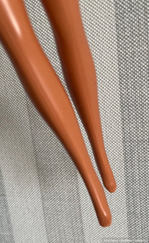 Sun Gold Malibu Barbie / бедняжка (фото 5)