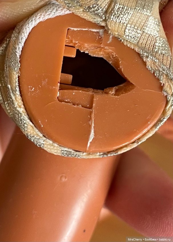 Sun Gold Malibu Barbie / бедняжка (фото 4)