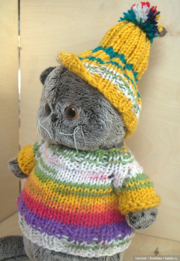 Свитер и шапочка для Басика 25 см (фото 2)