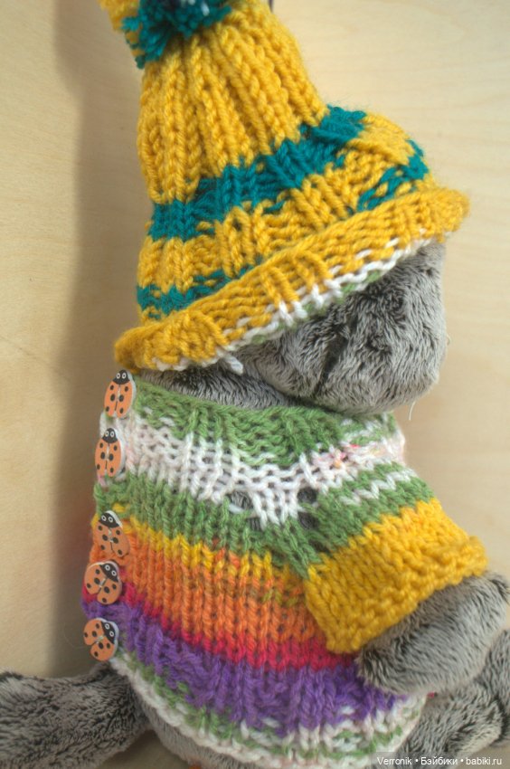 Свитер и шапочка для Басика 25 см (фото 5)