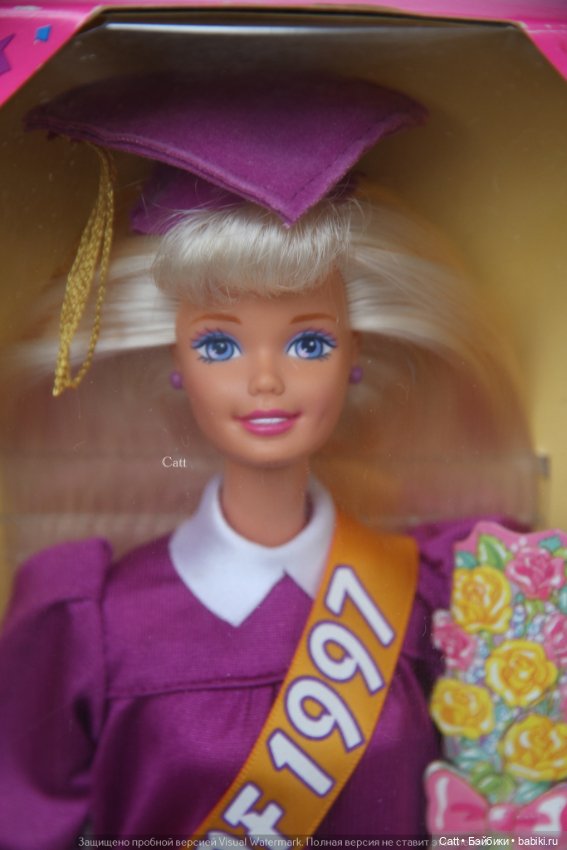 Barbie Graduation 1997 1078444