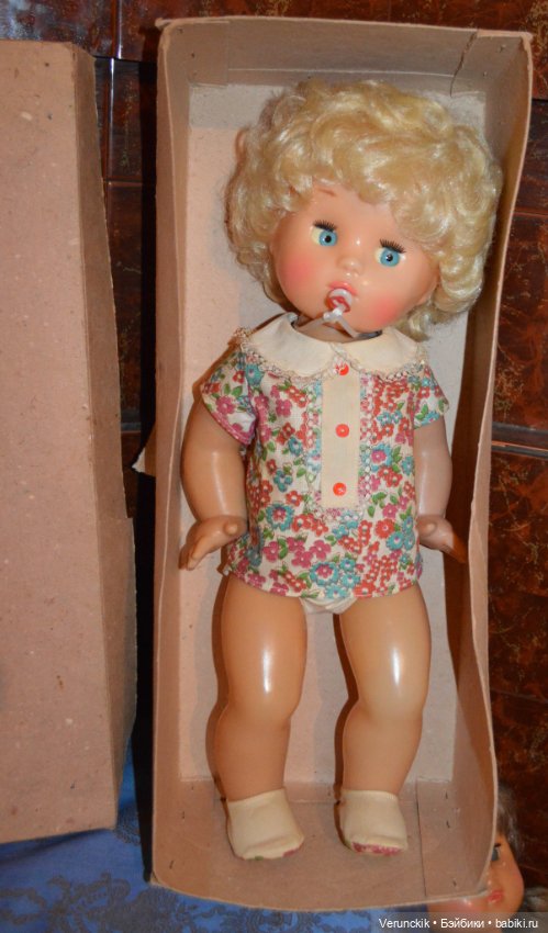 Кукла СССР .Кукла (Вика).Совершенно новая !в коробке (фото 3)