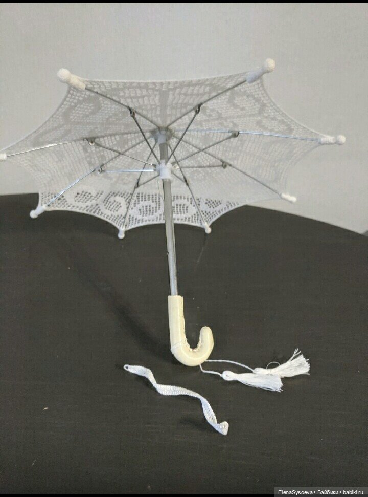 Зонтик для куклы