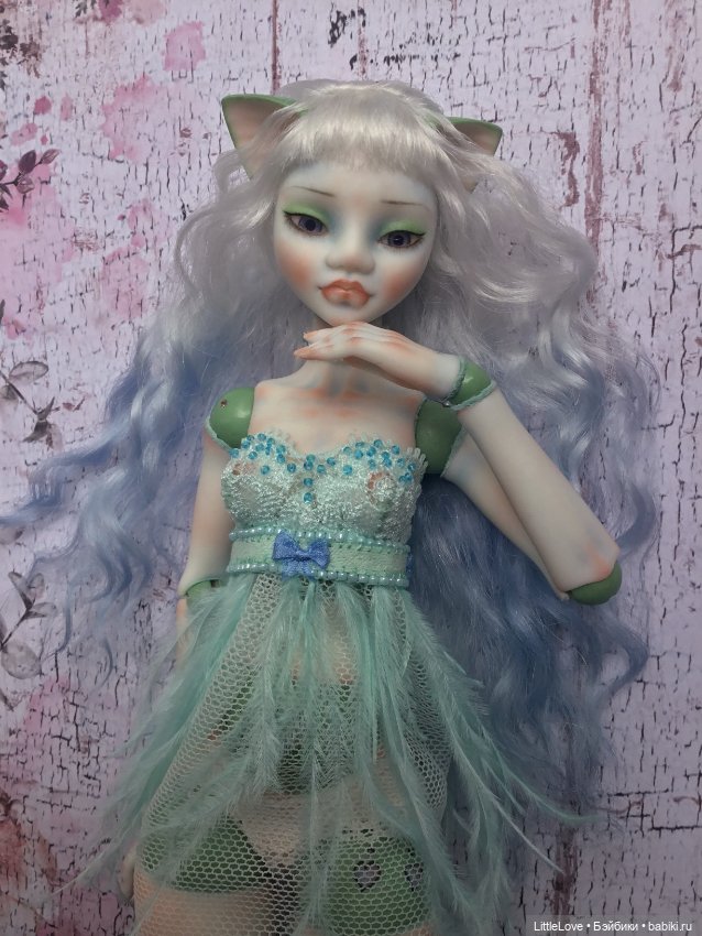 Кошачья мята, фарфоровая кукла (фото 3)