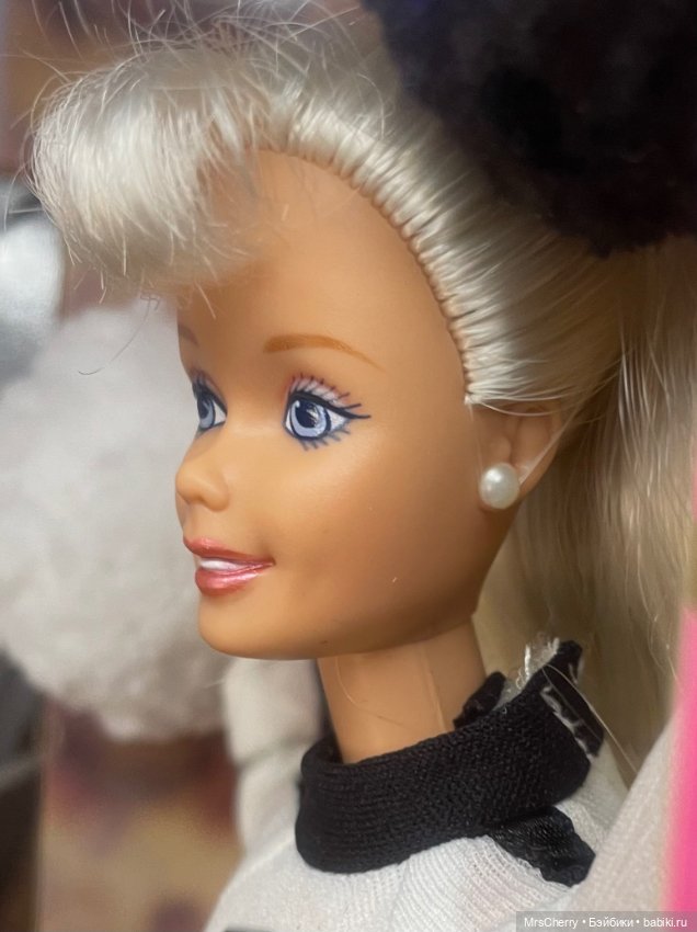 Девочка чирлидер / Purdue University Barbie Cheerleader