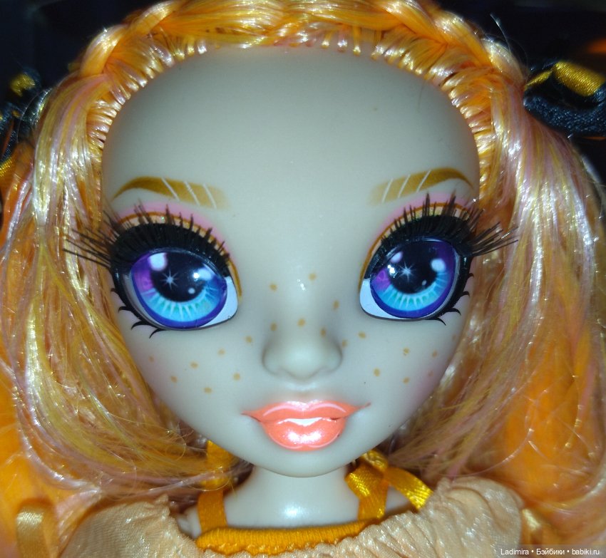 Rainbow High Junior High Poppy Rowan (фото 3)