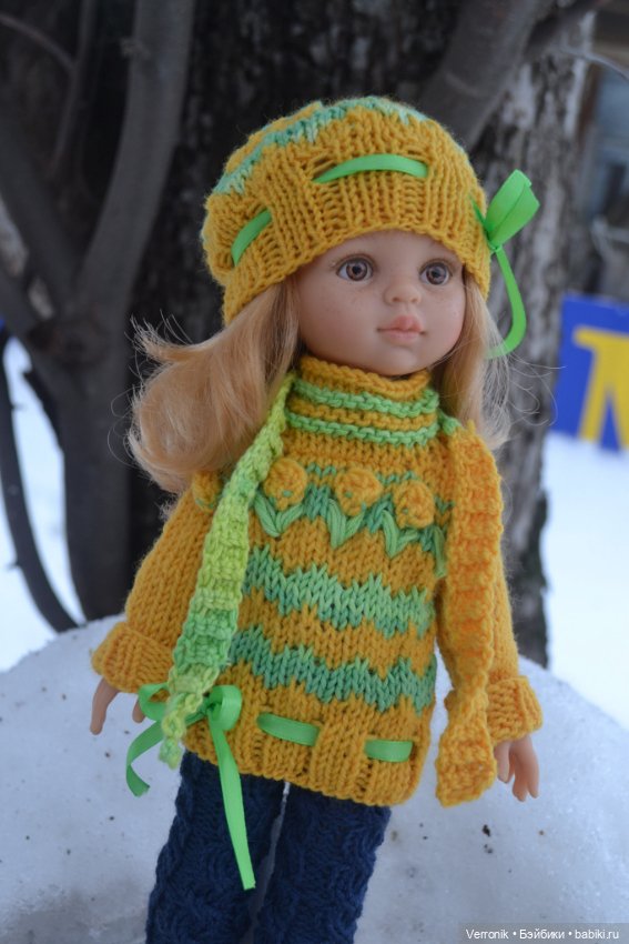 Свитер, шарф и шапочка для куклы Paola Reina (фото 6)