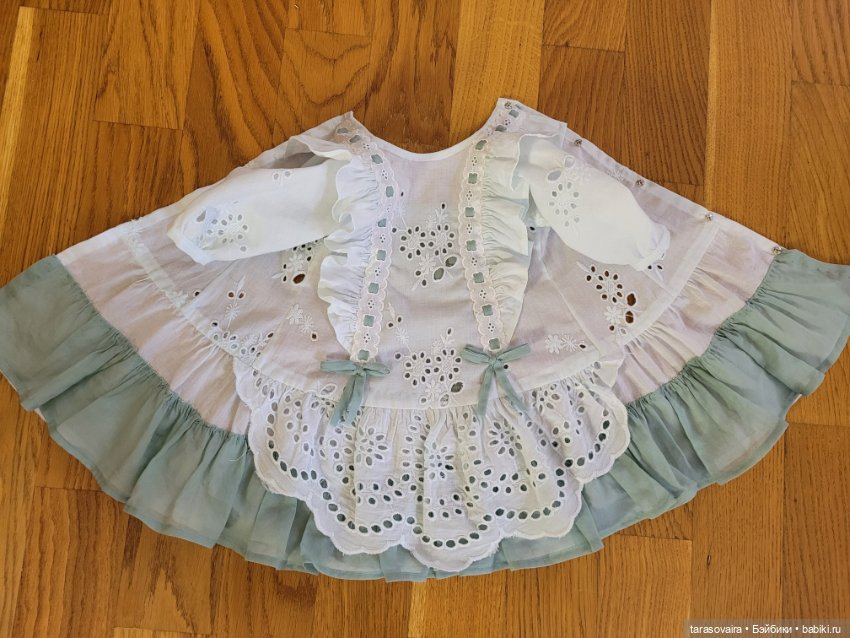 Платье для куклы 55-57 см из винтажных материалов (фото 6)