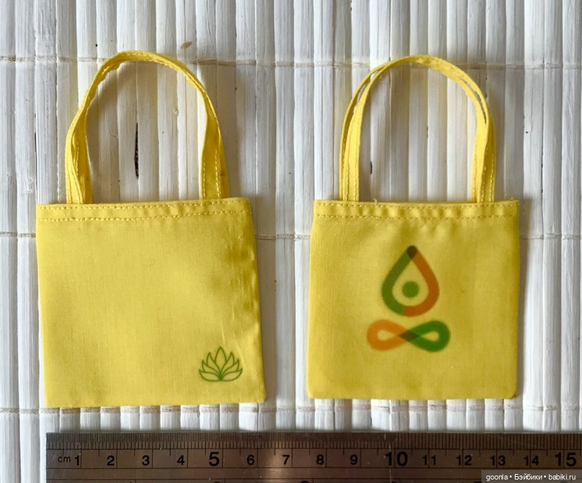 Желтые сумки шопперы для кукол формата Барби (фото 3)