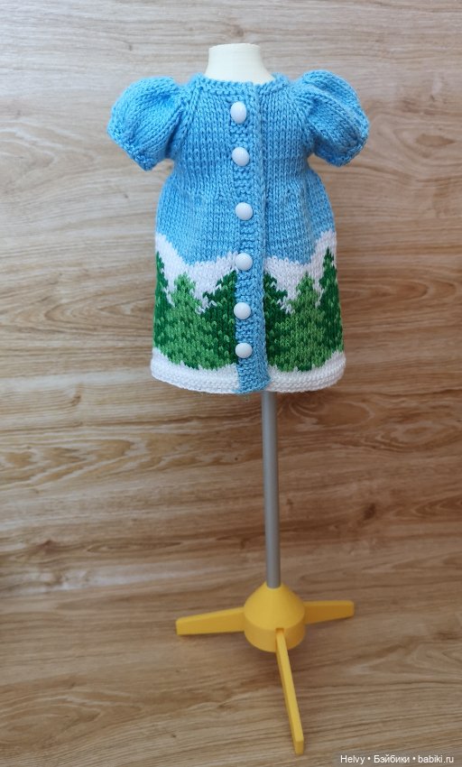 Платье с елочками для кукол Little Darling и Paola Reina (фото 8)