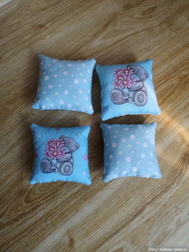 Подушки для кукол 1/6 размера (фото 3)
