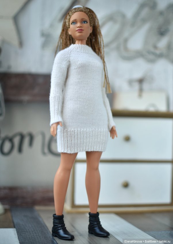 Платье вязаное для Барби пышки (фото 6)
