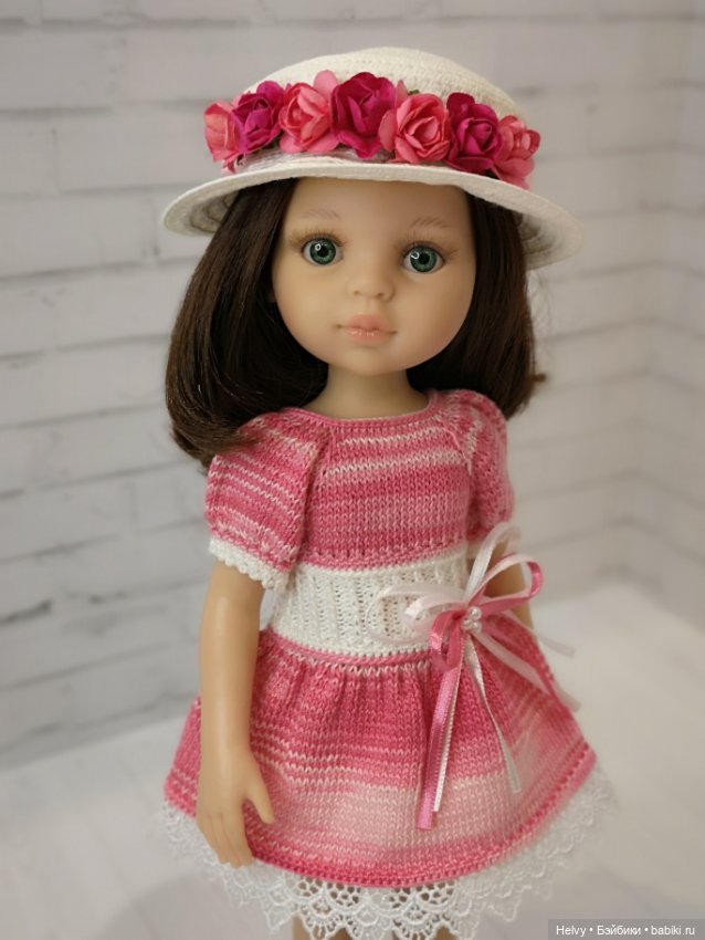 Платье и шляпка для кукол Little Darling и Paola Reina