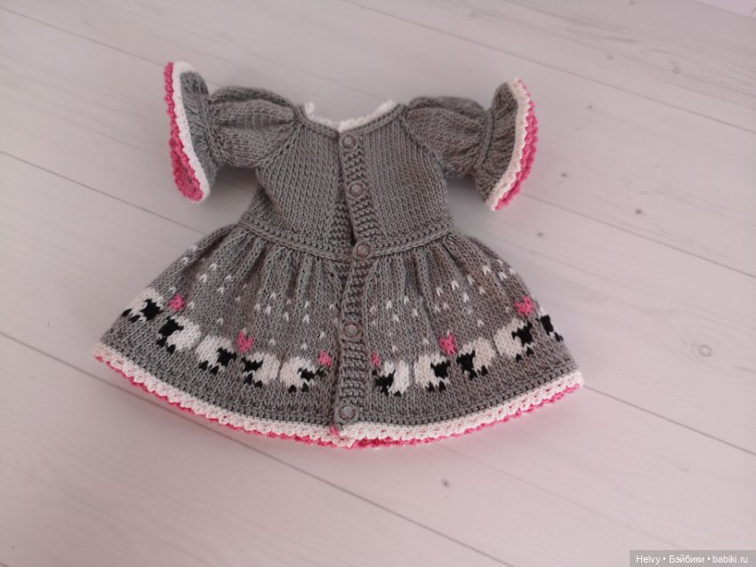 Платье с овечками для куклы Паола Рейна (Paola Reina) (фото 3)