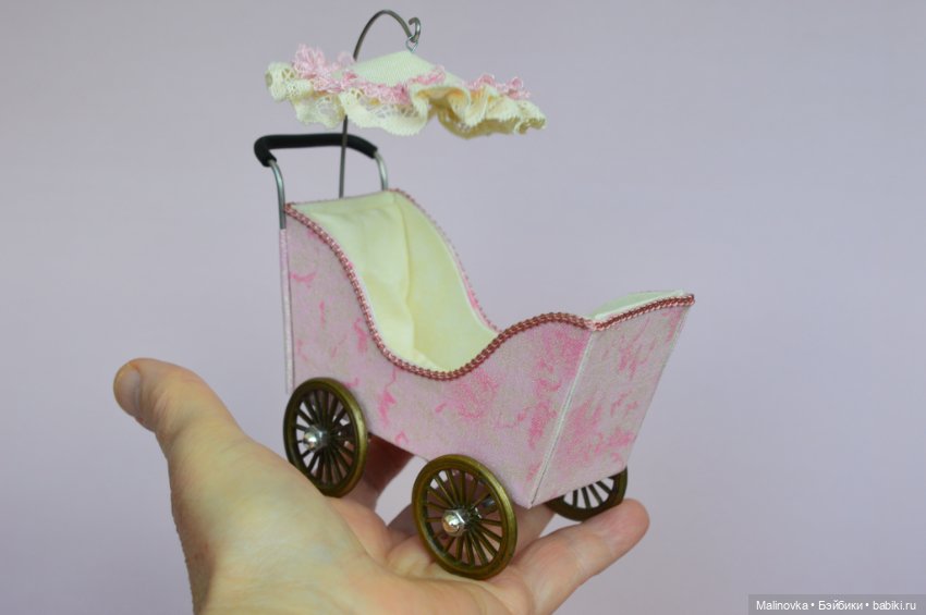 Коляска для двоих маленьких пупсиков (размером примерно 7 см.) (фото 6)