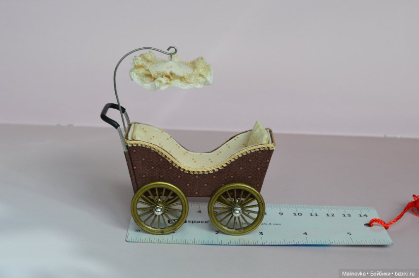 Коляска для двоих маленьких пупсиков (размером примерно 5 см.) (фото 7)