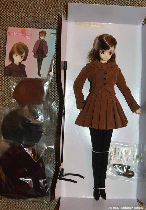 Azone Sahra School Days — Шарнирные куклы (не BJD)