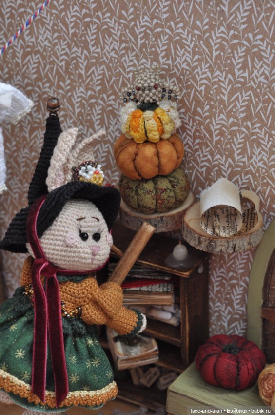 Авторская игрушка Ведьмочка Зайка