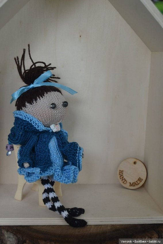 Кукла вязаная "Томочка". Игрушка ручной работы