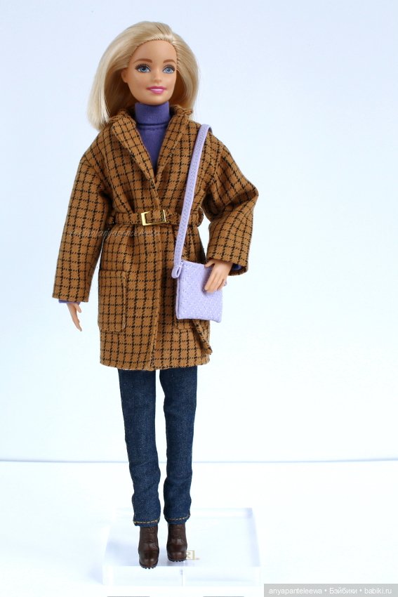 Пальто для стандартной куклы Барби (фото 5)