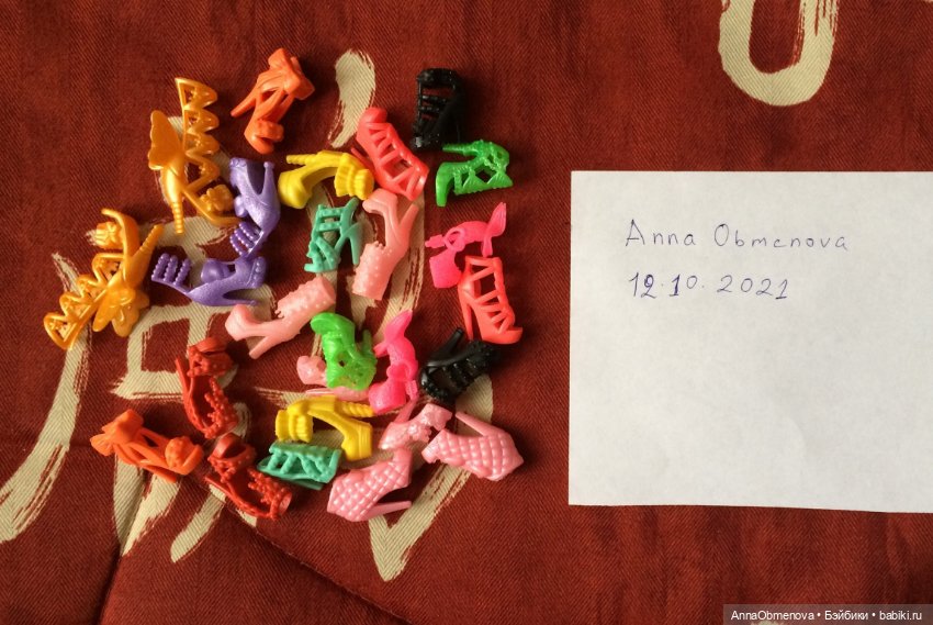 Новая обувь (туфли, босоножки и тд) для Барби (Barbie) (фото 8)