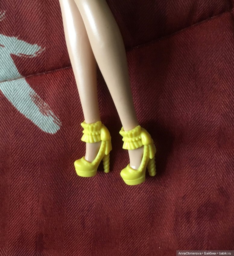 Новая обувь (туфли, босоножки и тд) для Барби (Barbie) (фото 6)