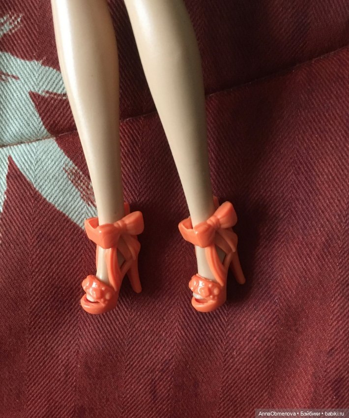 Новая обувь (туфли, босоножки и тд) для Барби (Barbie) (фото 5)