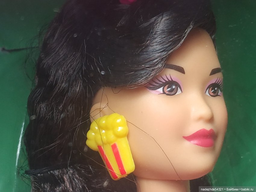 Барби Перемотка назад - Ночь кино (2) (фото 7)