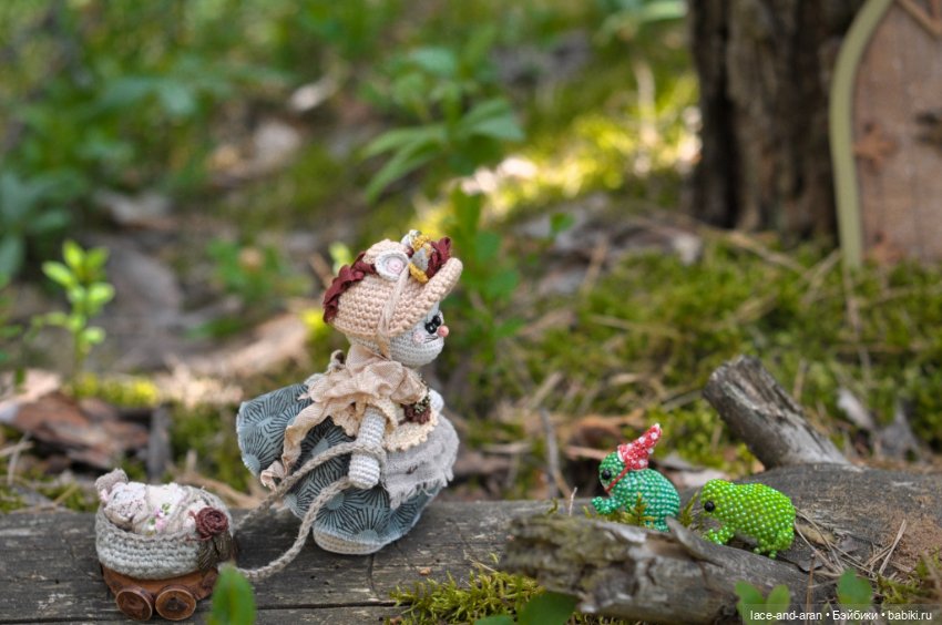 Аксессуар на Хэллоуин для Блайз и других кукол. Лягушка - фамильяр для куклы - ведьмы, гоблинкор (фото 6)