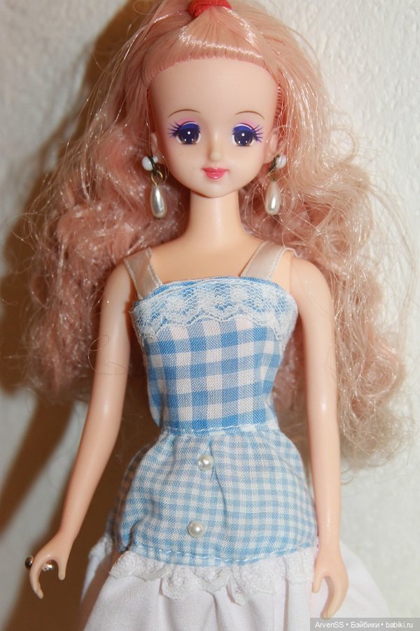 Винтажная Дженни из второй серии Calendar April 1997 to March 1998 Birth Flower Calendar Girls (фото 2)