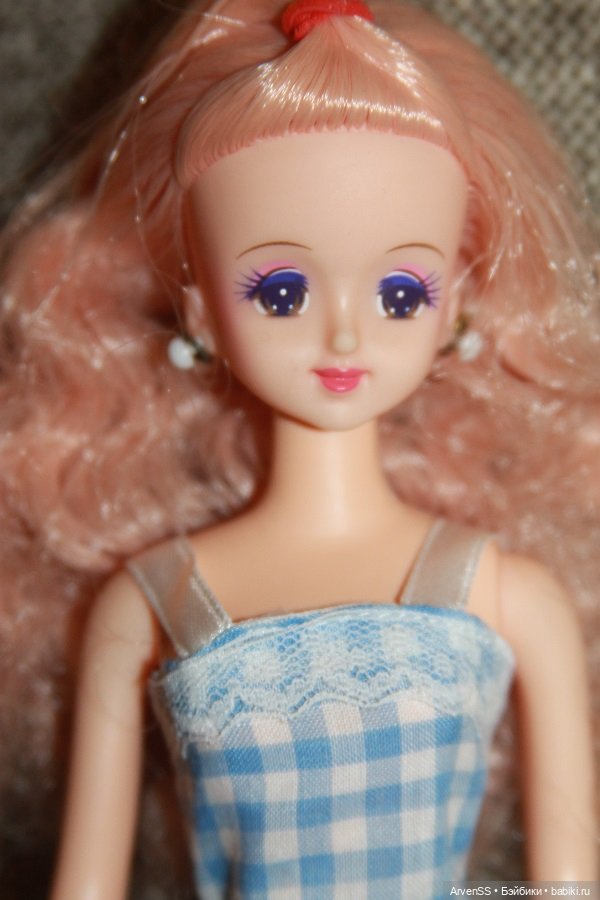 Винтажная Дженни из второй серии Calendar April 1997 to March 1998 Birth Flower Calendar Girls (фото 4)