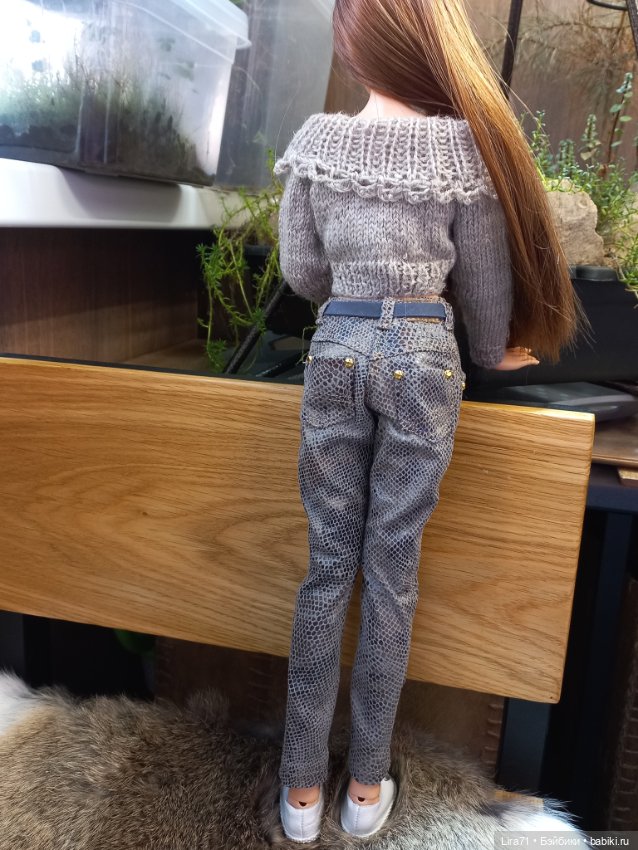 Джемпер на девочек 1/4 — Одежда для BJD