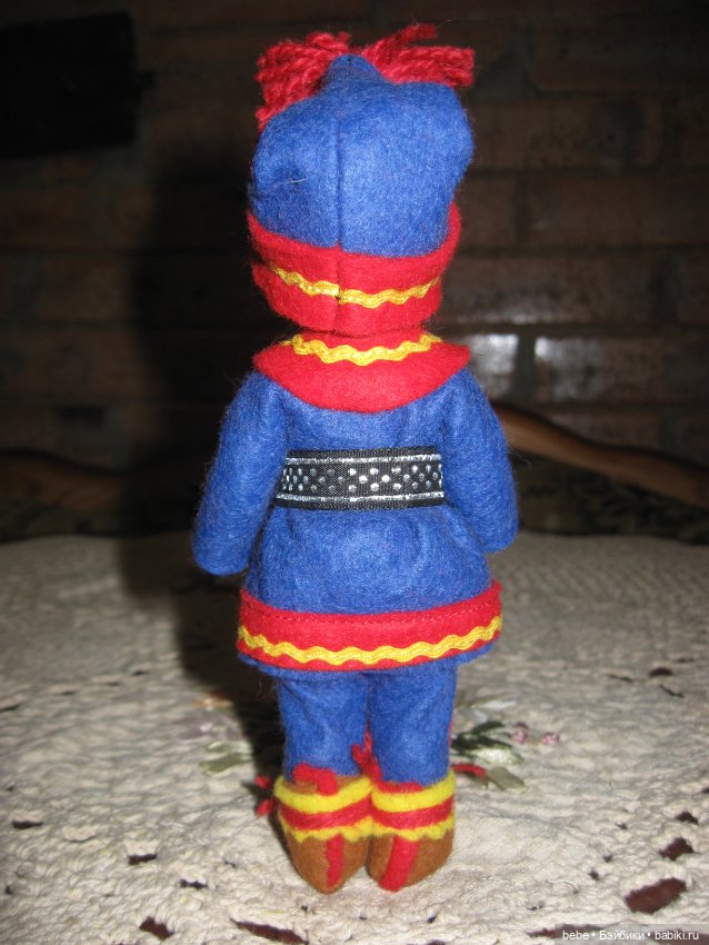 Винтажная кукла в национальном костюме Svensk Folkdrakt Швеция (фото 2)