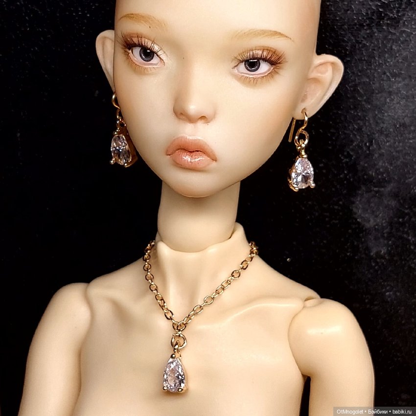 Комплекты бижутерии — Украшения и очки для кукол (фото 6)