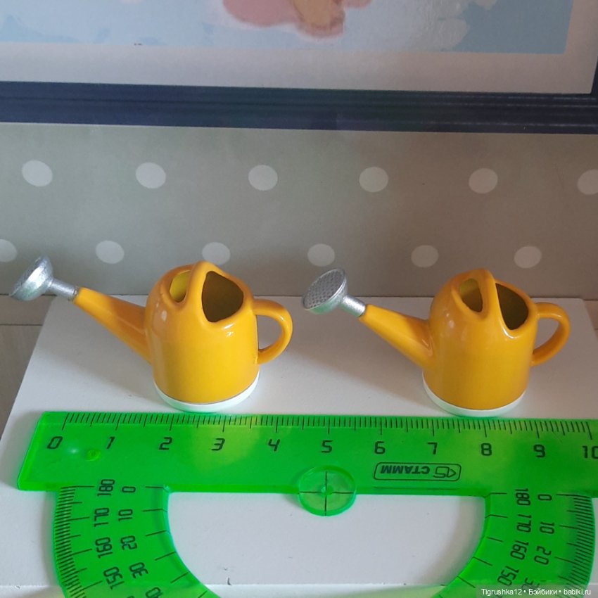 Жёлтые лейки — Миниатюра для кукол (фото 3)