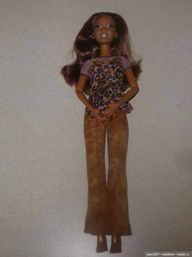 Barbie Fashionistas Artsy 2009 - состояние новой, шарнирная, в фирменном аутфите Fashion Fever