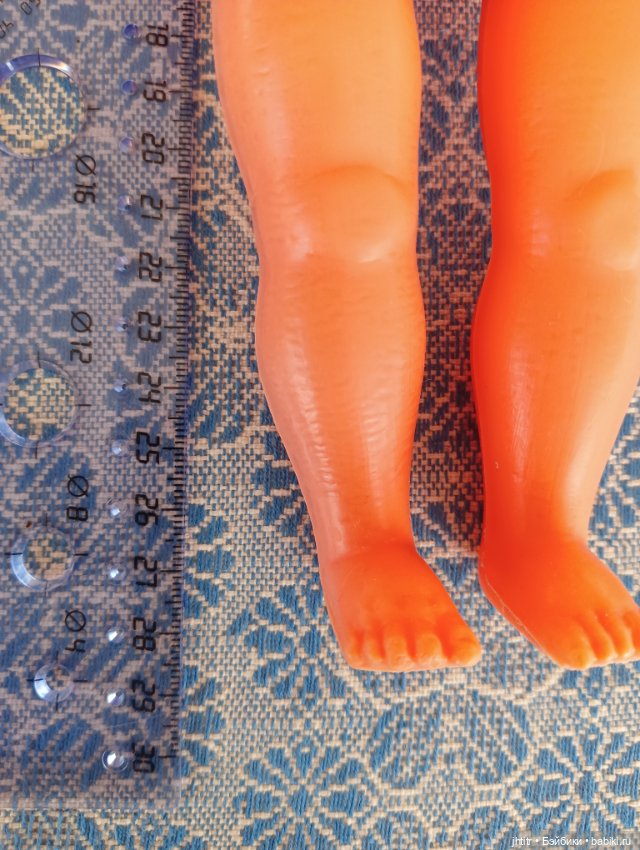 Кукла с рельефными волосами ,по моему Голандия (фото 4)