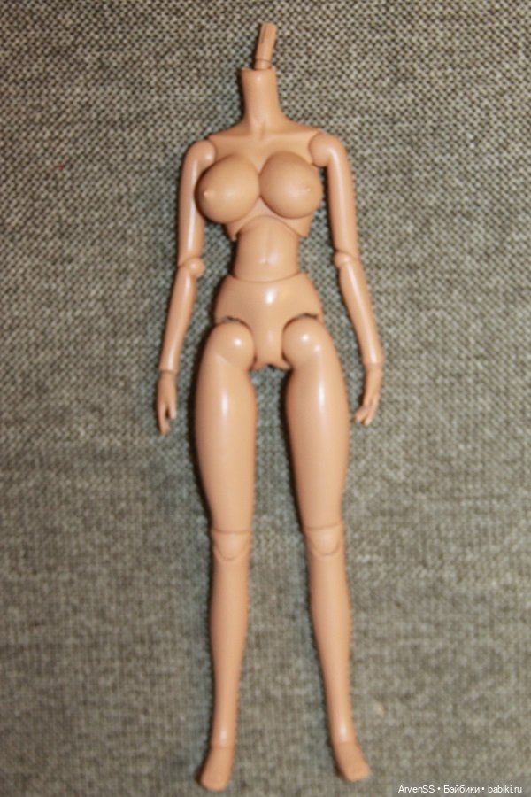 Шарнирное тело Volks EB 26 с большим бюстом