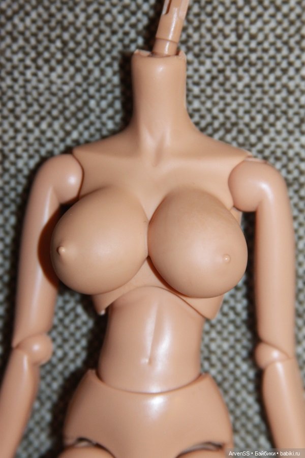 Шарнирное тело Volks EB 26 с большим бюстом (фото 2)