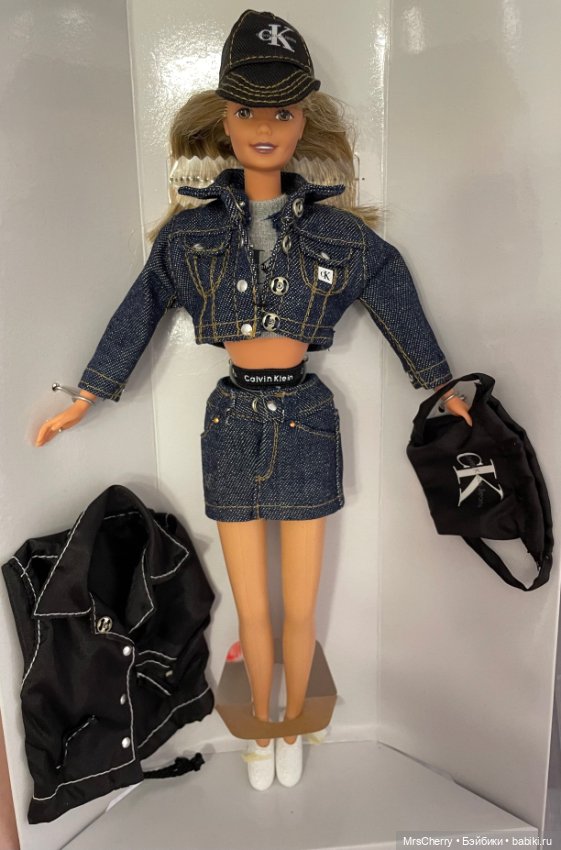 Calvin Klein Barbie/ Барби Кельвин Кляйн (фото 5)