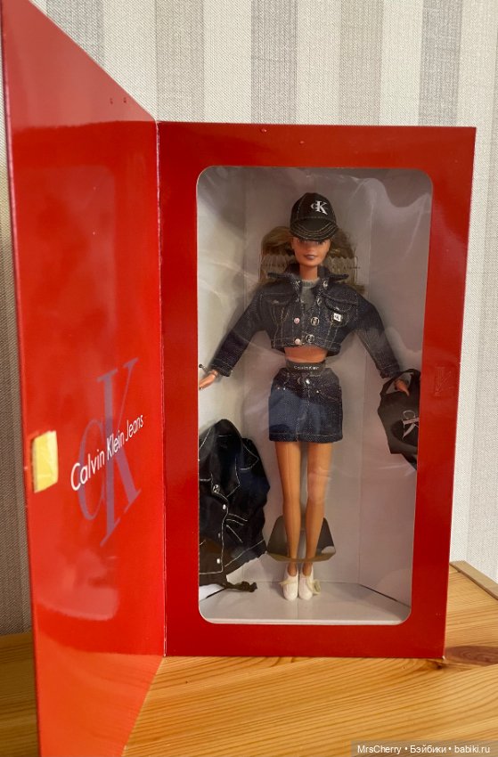 Calvin Klein Barbie/ Барби Кельвин Кляйн (фото 2)
